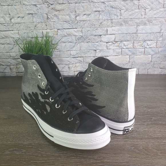 New CONVERSE CHUCK 70 HI FLAMES - Picture 2 of 9